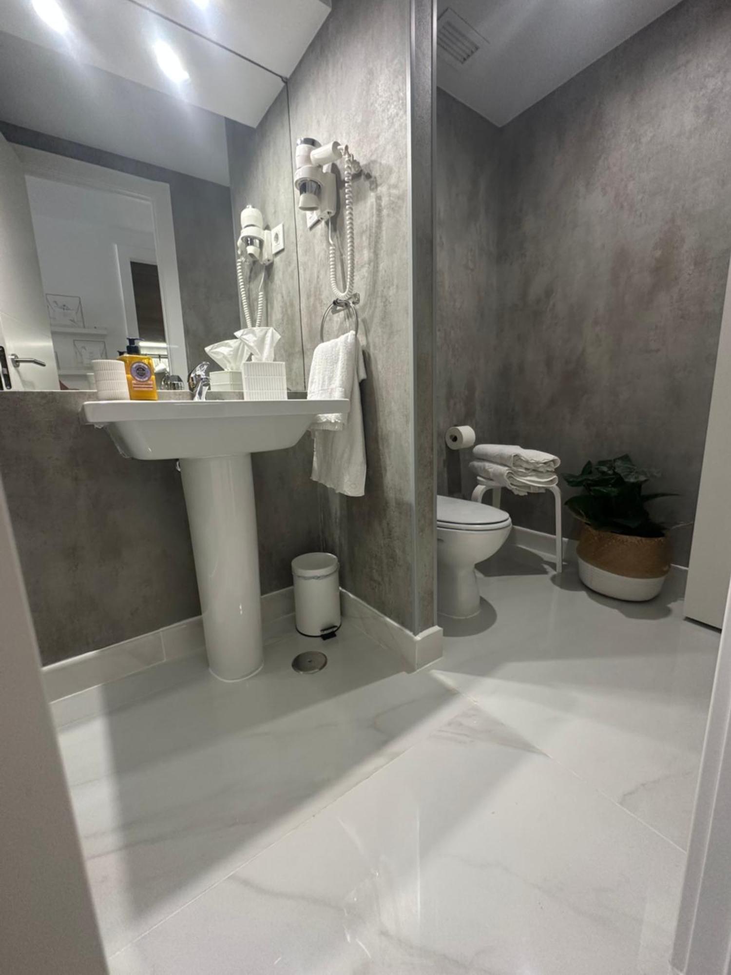 Luxury Studio Retiro Park & Prado Museum Madrid Exteriör bild